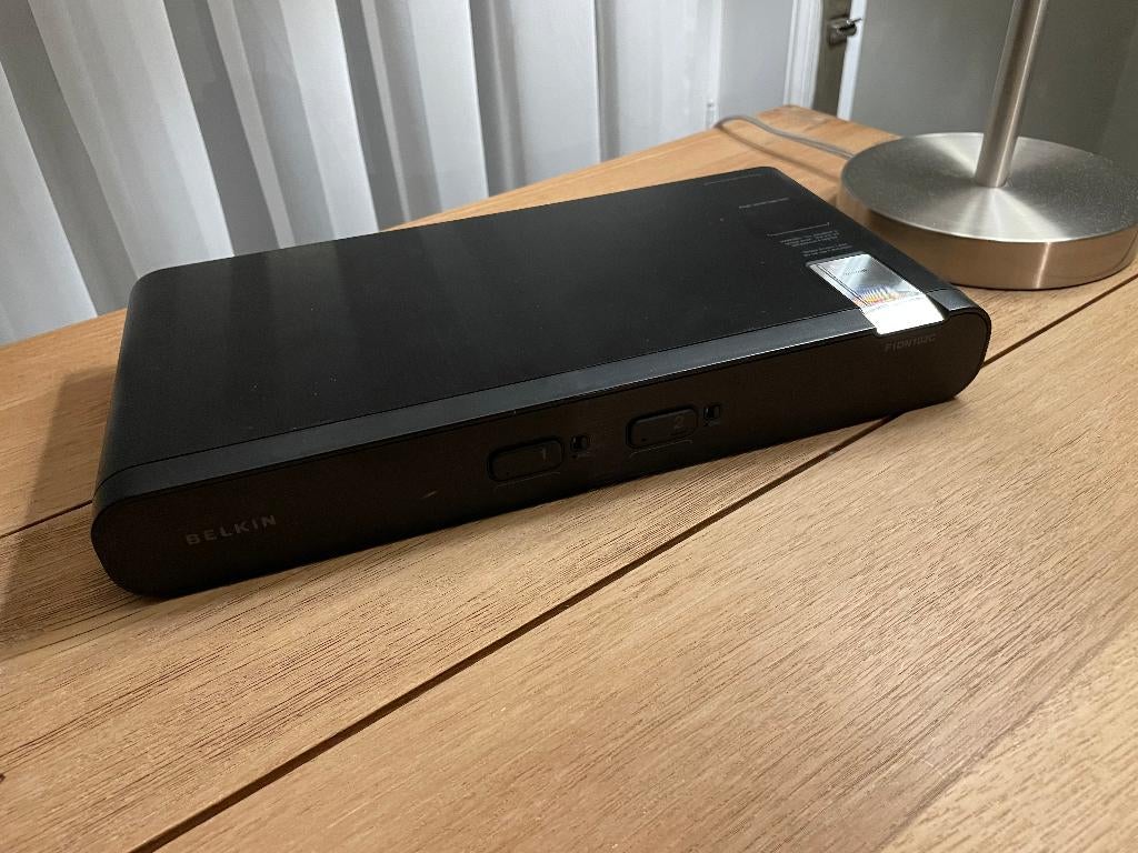 KVM Belkin F1DN102C Advanced Secure DVI-I KVM Switch, Computers en Software, Ophalen, DVI