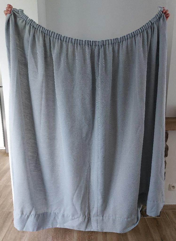 2 tentures épaisses bleu clair, Maison & Meubles, Ameublement | Rideaux & Stores à lamelles, 100 à 150 cm, Enlèvement, Utilisé