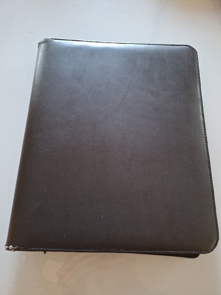 porte documents, Enlèvement, Utilisé