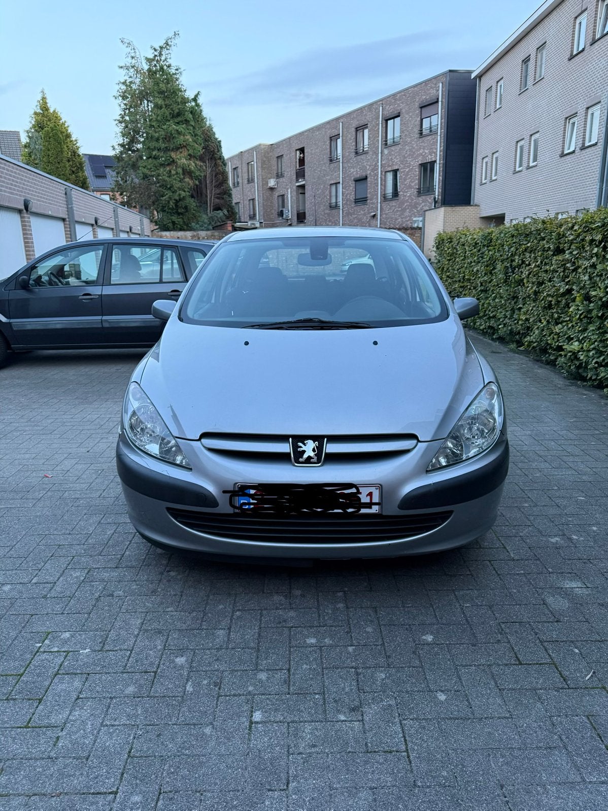 Peugeot307 benzine, Auto's, Automaat, Bedrijf, 1587 cc, Zilver of Grijs