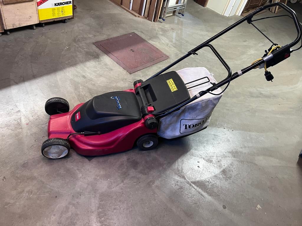 Tondeuse a gazon elec, Tuin en Terras, Grasmaaiers, Gebruikt, Elektrische grasmaaier, 30 t/m 39 cm, Cirkelmaaier, Opvangbak, Ophalen