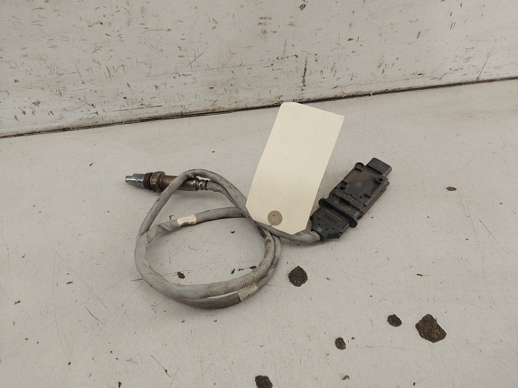 NOX SENSOR Caddy Cargo V (SBA / SBH) (|05L907807S|), Gebruikt, Volkswagen, Volkswagen AG, Kundenbetreuung@volkswagen.de