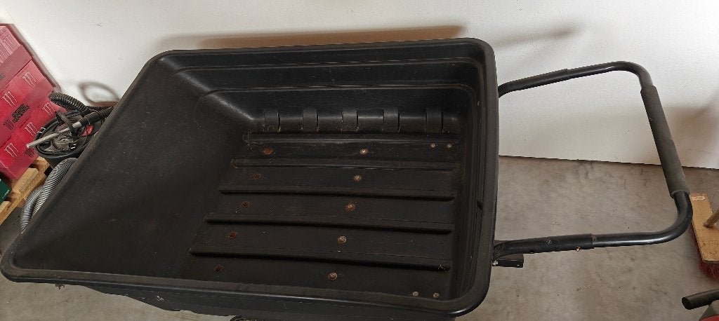 kruiwagen voor grasmachine, Ophalen, Zo goed als nieuw, Handmatig, Tweewielig