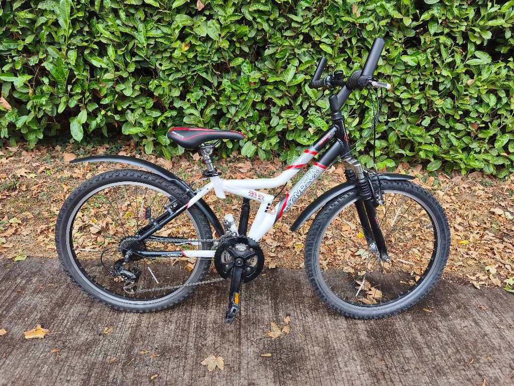 Thompson Kids ZRX 24" – Aluminium jongensfiets 6 - 11 jaar, Fietsen en Brommers, Ophalen, 20 inch of meer, Gebruikt, Velgrem