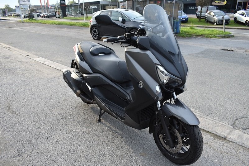 Yamaha X max 400 ABS Akrapovic et 6700 km "Moto46, 400 cc, Scooter, Nieuw, Bedrijf