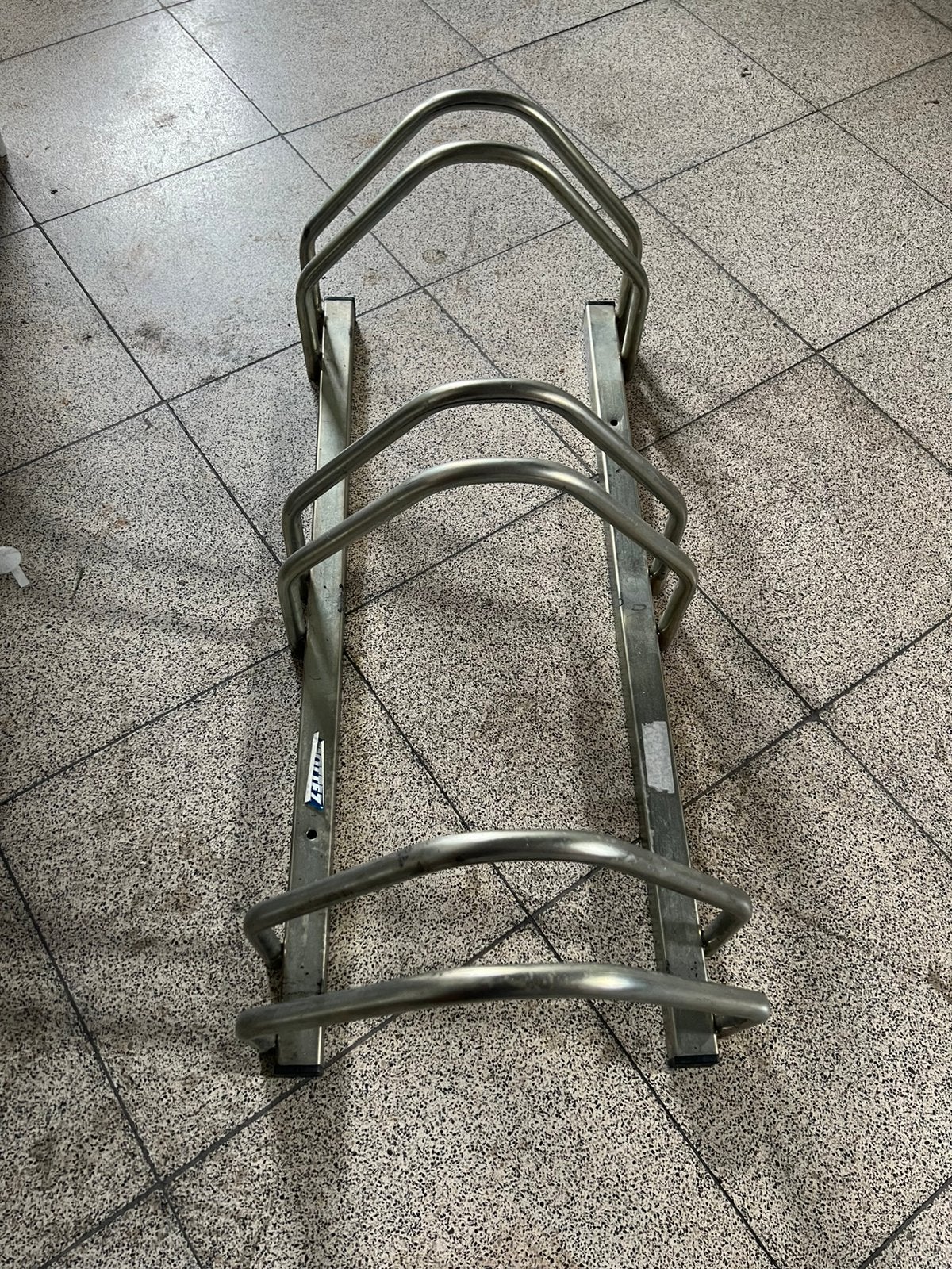 Fietsrek, Fietsen en Brommers, Ophalen, Gebruikt