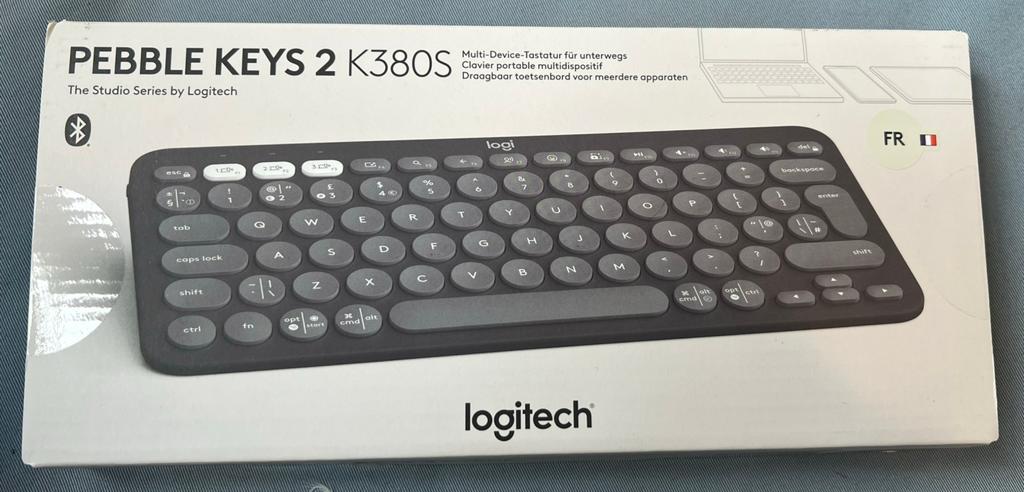Clavier Bluetooth Logitech Pebble Keys 2 K380s AZERTY FR, Enlèvement, Azerty, Comme neuf, Sans fil