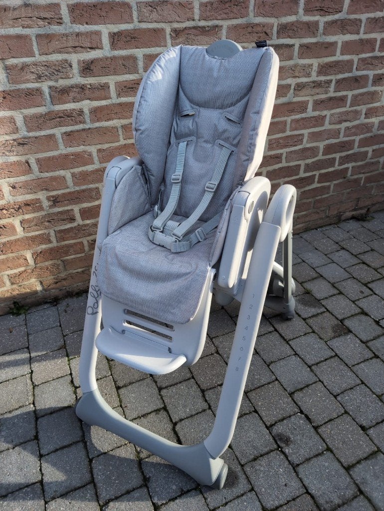 Chaise haute Chicco Polly 2 Start – Grise, Enfants & Bébés, Enlèvement, Utilisé, Chaise évolutive, Ceinture(s)