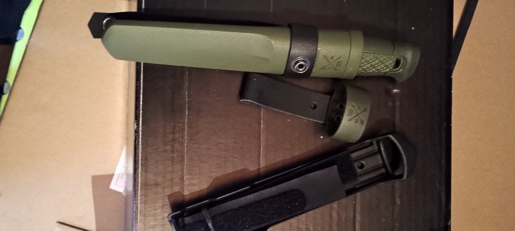 Couteau bushcraft Morakniv avec gaine/ étui - neuf, Ophalen, Nieuw