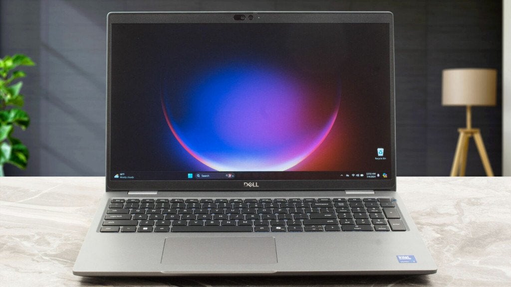 Dell Latitude 5550 ultra 7 32Gb 1Tb Windows 11 Office 2024, Core i7, Comme neuf, 3 à 4 Ghz, Dell