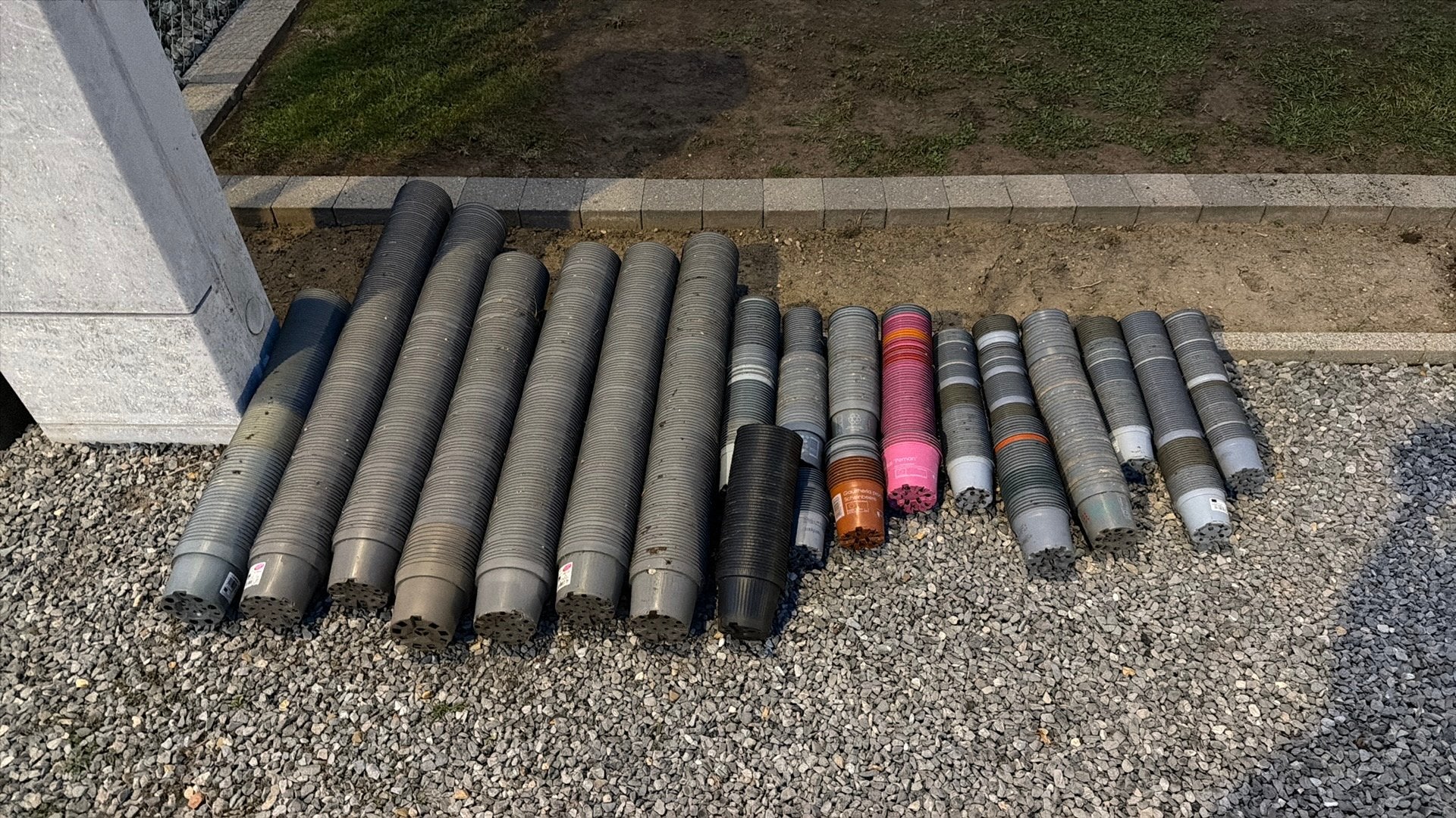 Bloempotten Gratis, Tuin en Terras, Ophalen, Kunststof, Gebruikt, Rond