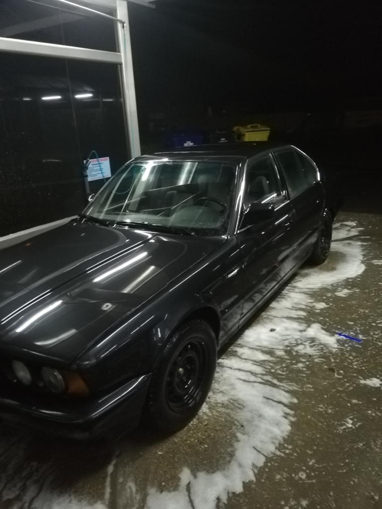 Bmw e34 524td, Auto's, BMW, 4 deurs, Zwart, Grijs, Particulier