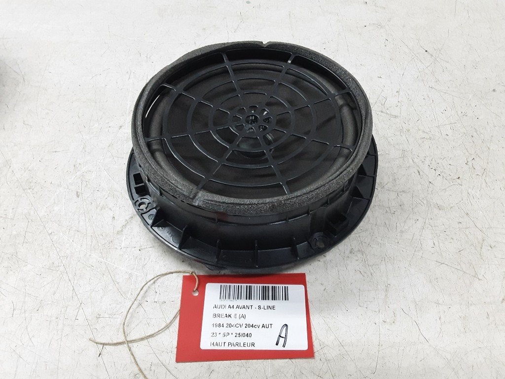 HAUT PARLEUR / ENCEINTE Audi A4 Avant (B9) (8W0035415A), Mevr. I. Hauben, Audi, Utilisé, Rue de l'Espoir 34 34
4030  GRIVEGNÉE, BE