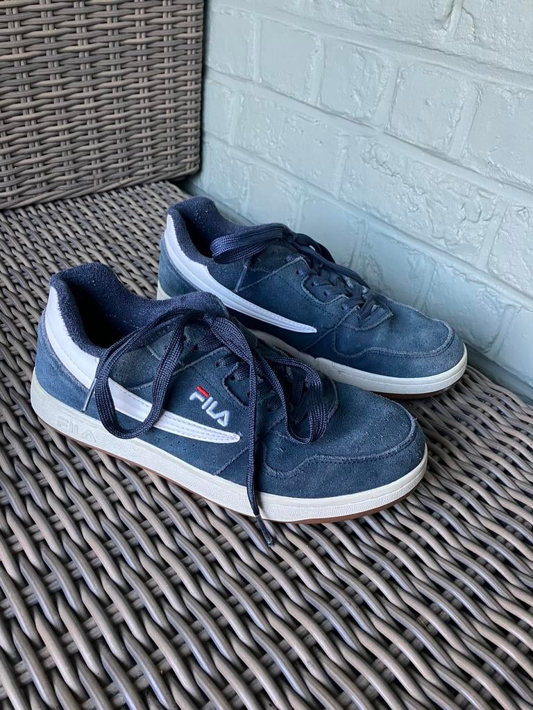 Baskets Fila taille 39, Enlèvement ou Envoi