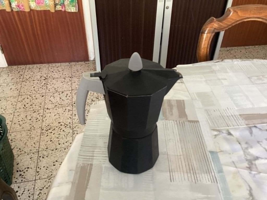 Cafetière italienne expresso à  vendre à Wavre, Café moulu, Machine à espresso, Utilisé, 4 à 10 tasses