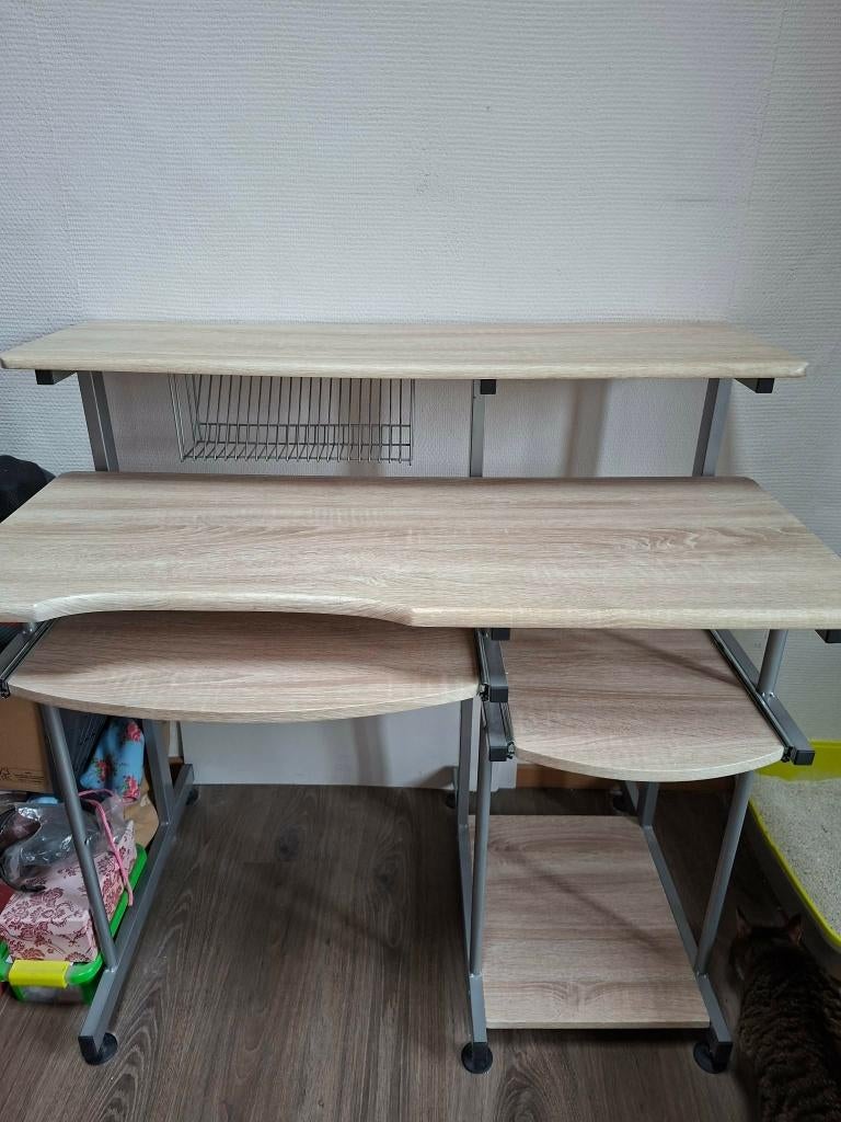 Bureau, Bureau d'ordinateur, Comme neuf, Enlèvement, 100 cm