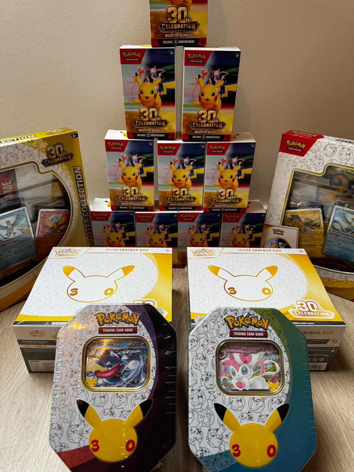 Pokémon 30th Anniversary Sealed Collection - ENG, Ophalen of Verzenden, Nieuw, Booster, Foil