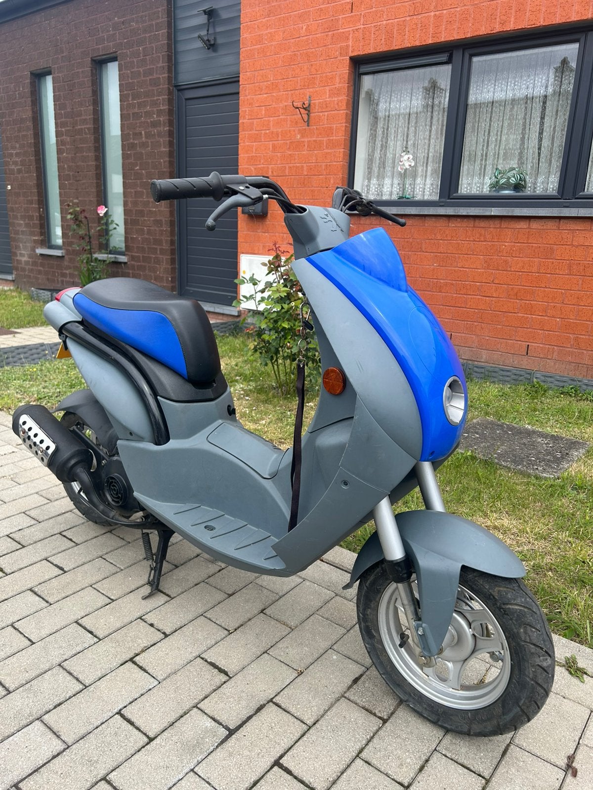 Scooter Peugeot ludix classe A livraison possible, Vélos & Vélomoteurs, Scooters | Aprilia, Comme neuf, Enlèvement