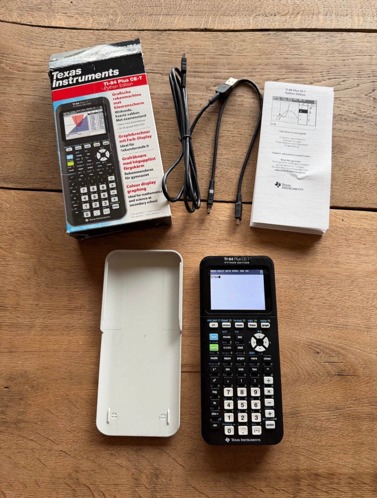 Grafische rekenmachine Texas TI-84 Plus CE-T Phython Edition, Diversen, Rekenmachines, Zo goed als nieuw, Grafische rekenmachine