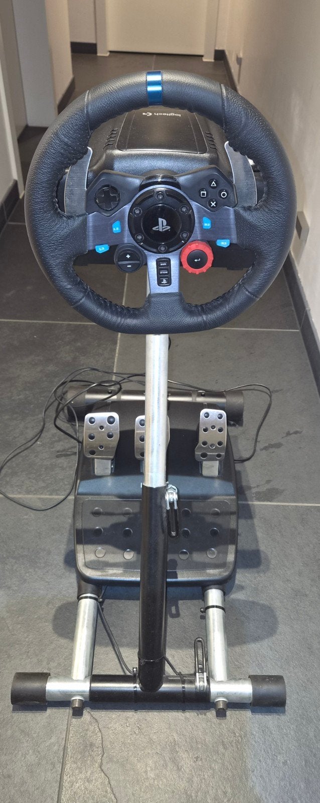 Logitech G29 Driving Force met stand, Games en Spelcomputers, Ophalen, Zo goed als nieuw, Stuur of Pedalen, PlayStation 3