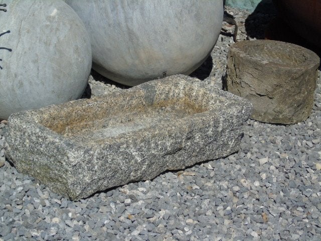bac ou auge en pierre bleu , jardinière , grand choix !!, Moins de 30 cm, Pierre, Enlèvement, Utilisé