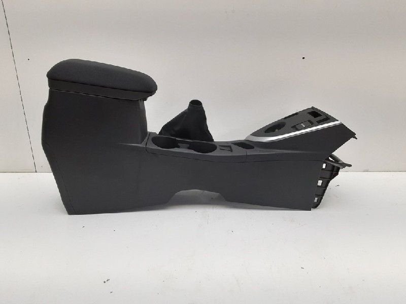 ARMLEUNING Toyota Auris (E18) (01-2012/03-2019), Gebruikt, Toyota