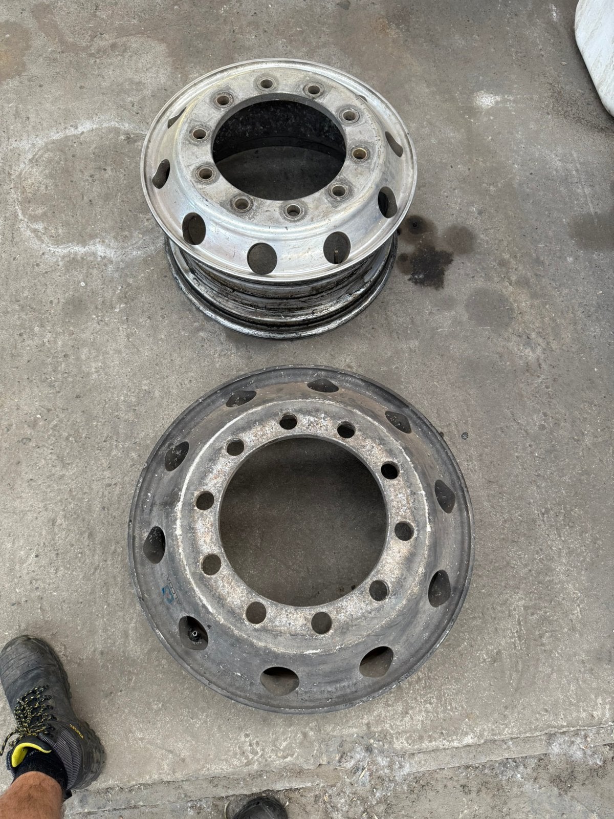 Alcoa velgen, Ophalen