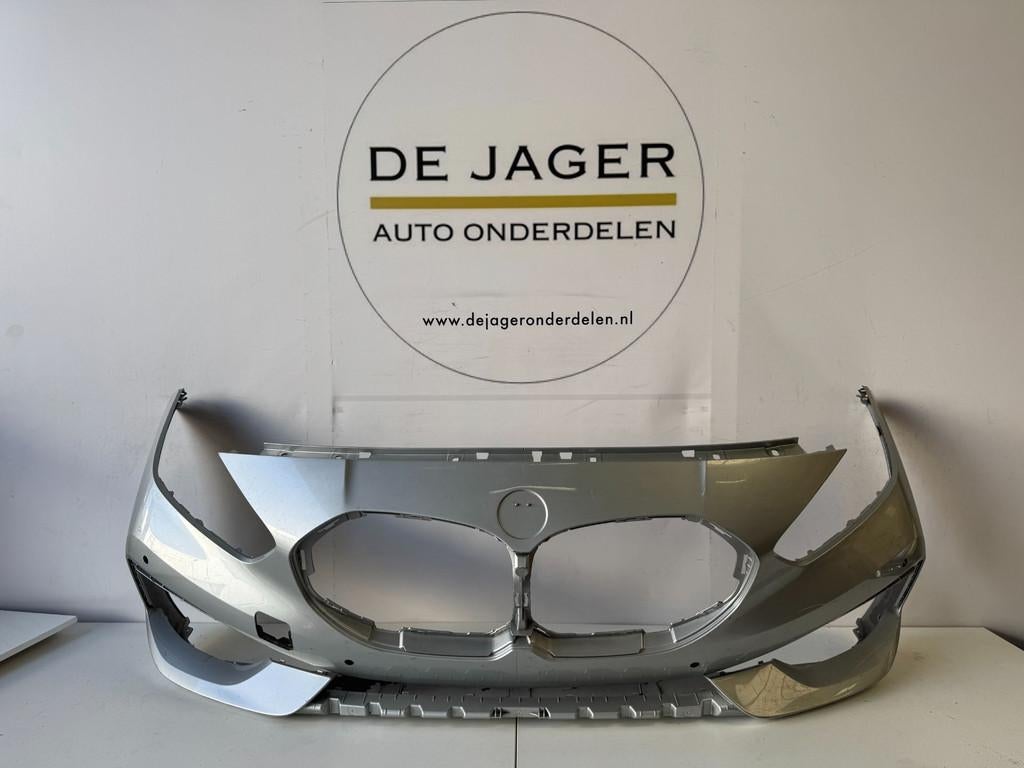 BMW 1 SERIE F40 SPORTLINE VOORBUMPER BUMPER 51117459708, Petuelring 130
80788  Munich, DE, Gebruikt, Voor, Info@bmw.de