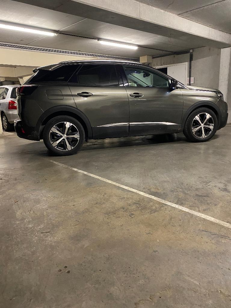 Peugeot Allure 3008, Euro 6, Overige kleuren, Particulier, SUV of Terreinwagen