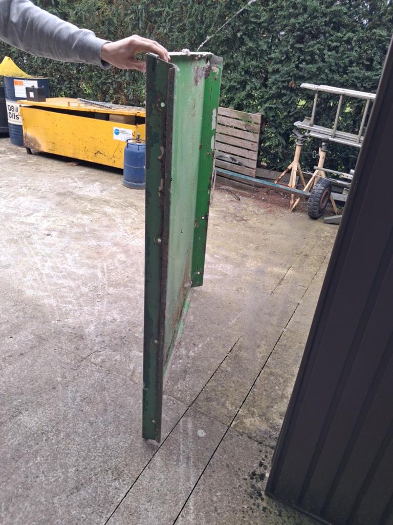 Deutz cabine dak, Enlèvement