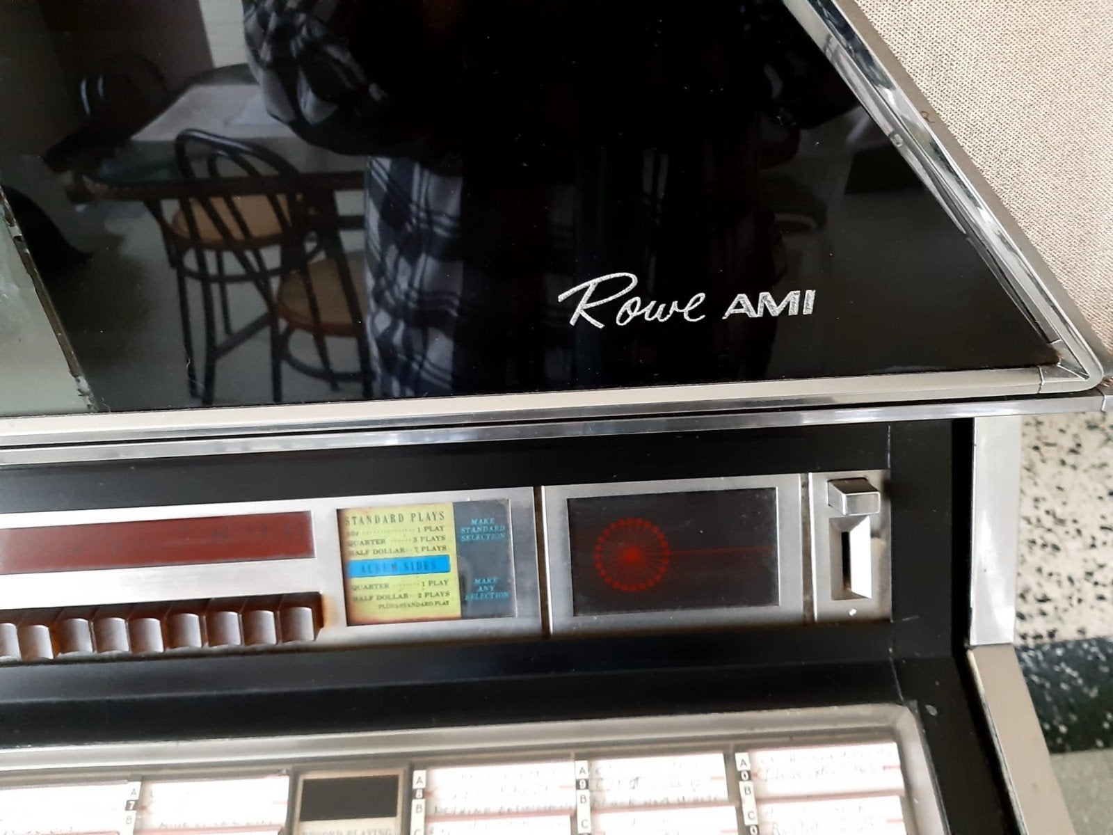 juke box Rowe Ami, Collections, Enlèvement, Ami