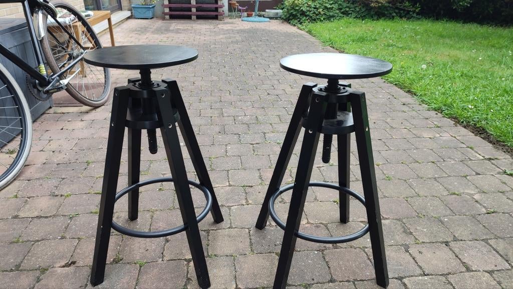 Set of 2 IKEA DALFRED Bar Stools – Height Adjustable, Enlèvement