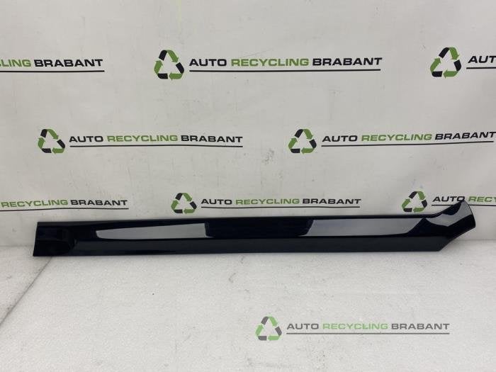 Bande décorative d'un Opel Astra, -, 3 mois de garantie, Utilisé, -