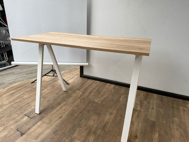 Bartafel met wit frame, Enlèvement ou Envoi