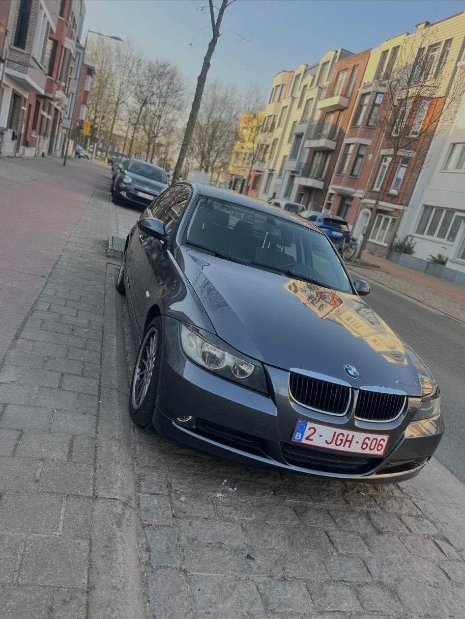 Bmw 318d, Autos, BMW, Achat, Boîte manuelle, Autres couleurs, Noir