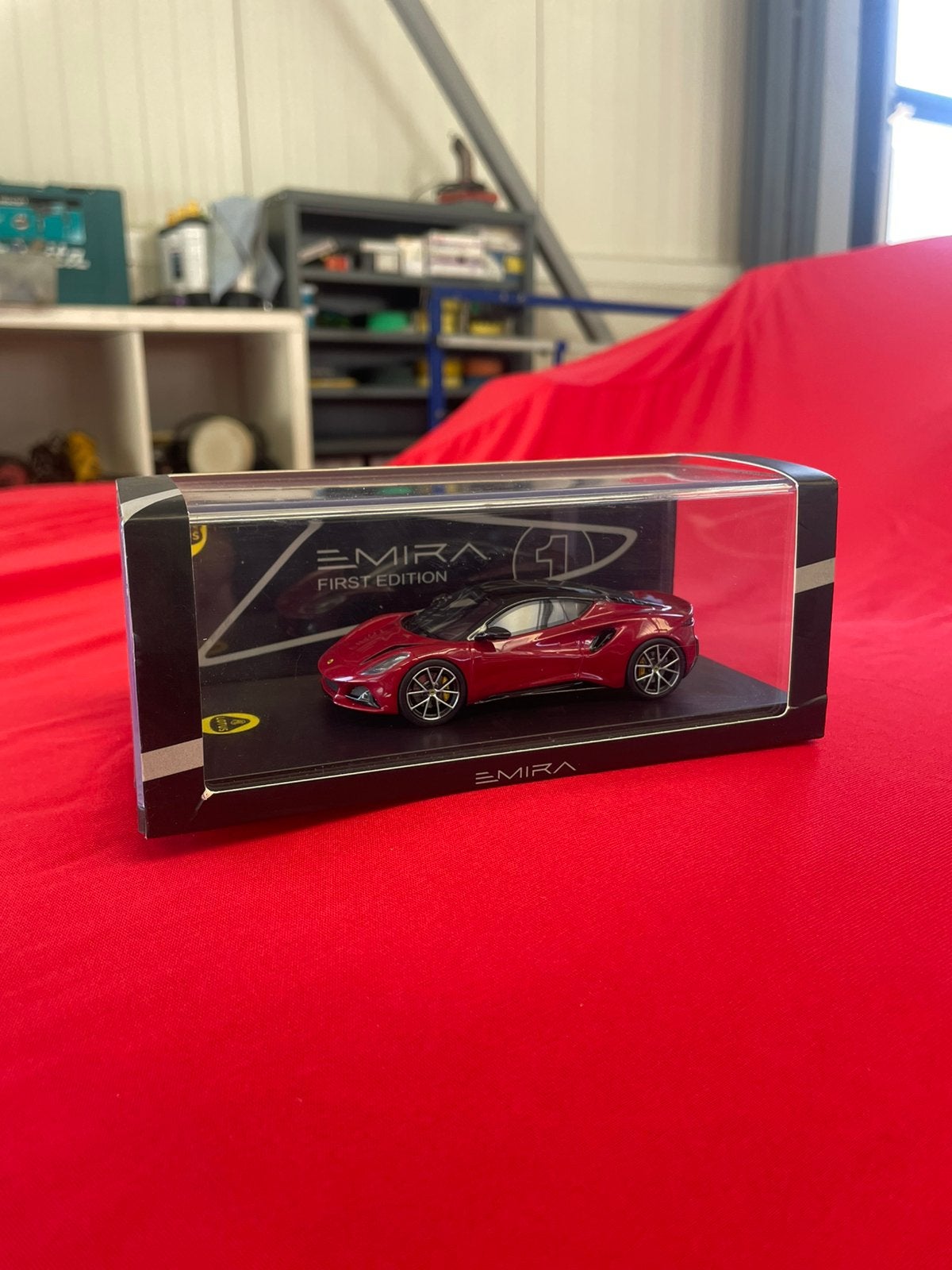 Lotus Emira first edition 1:43 Modelauto, Ophalen, Zo goed als nieuw, Auto