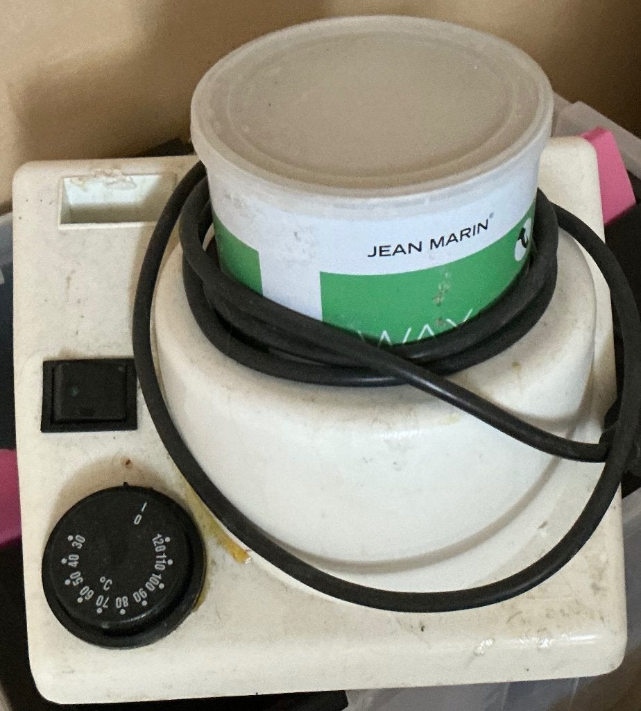 Harsverwarmer / Wax Heater (800 ml) + Jean Marin Wax, Elektronische apparatuur, Ophalen, Gebruikt