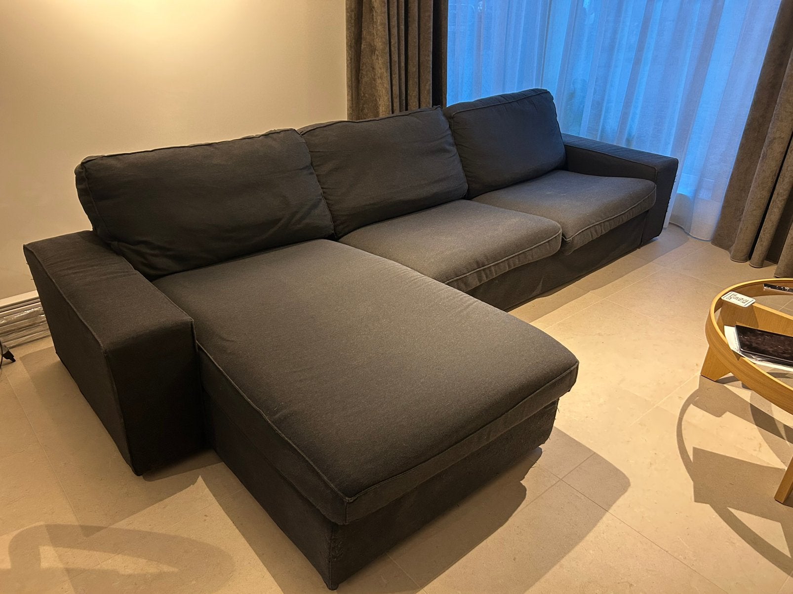 IKEA Kivik zetel (chaise long + driezit + poef), Ophalen, Gebruikt, Hout