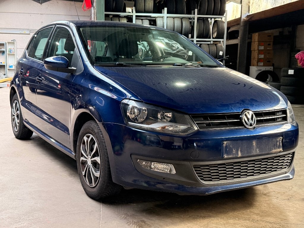 VOLKSWAGEN POLO /// MOTOR DEFECT ////, Auto's, Voorwielaandrijving, Stof, Blauw, Bedrijf