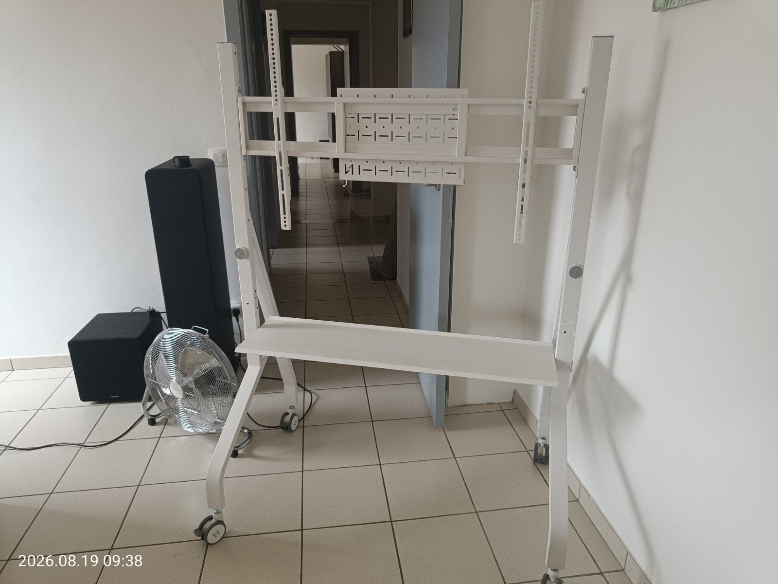 tv/monitor stand 48"tot 110", Audio, Tv en Foto, Televisiebeugels, Ophalen, Zo goed als nieuw