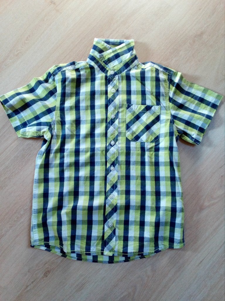 Chemise courtes manches 11/12 ans, Enfants & Bébés, Vêtements enfant | Taille 146, Enlèvement, Comme neuf, Garçon, Chemise ou Chemisier