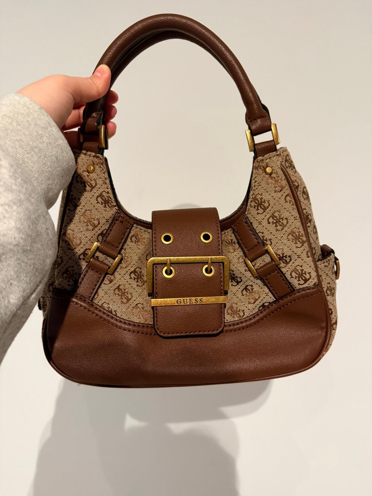 Handtas, Handtassen en Accessoires, Tassen | Damestassen, Zo goed als nieuw, Handtas, Zwart, Ophalen
