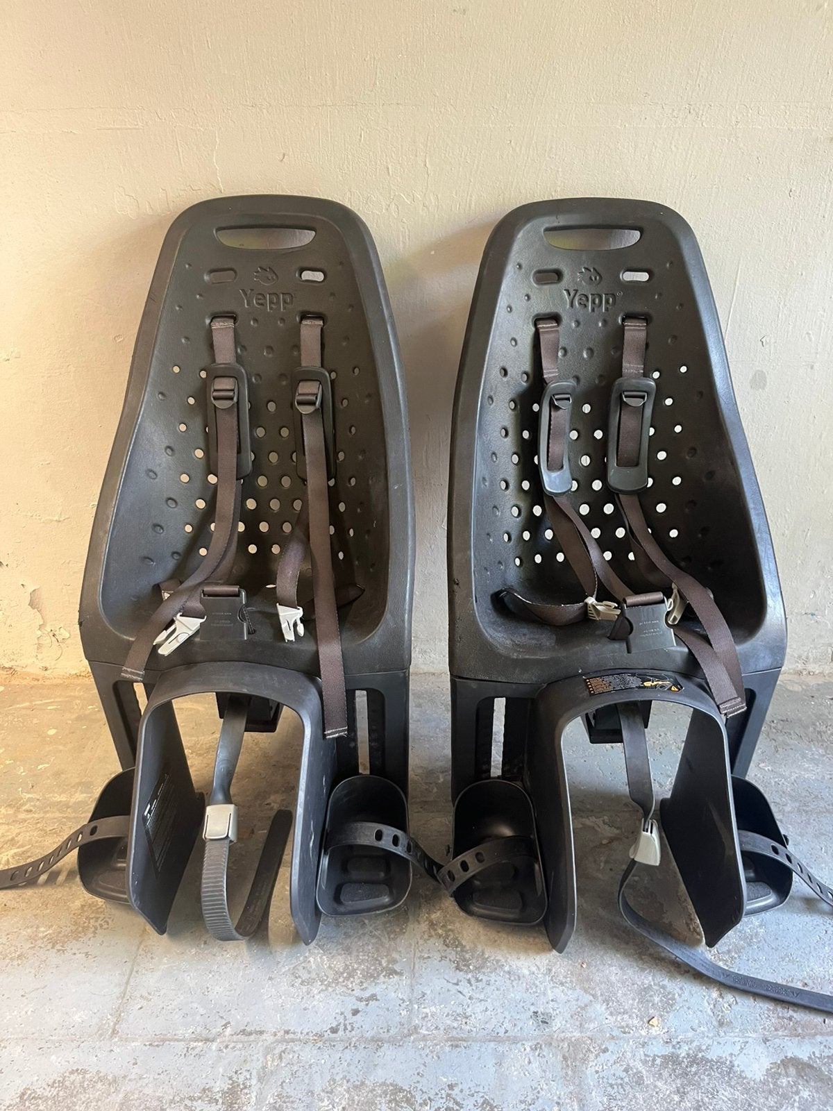 Sièges de vélo Yepp pour enfants, Vélos & Vélomoteurs, Enlèvement, Utilisé, Siège arrière, Repose-pieds