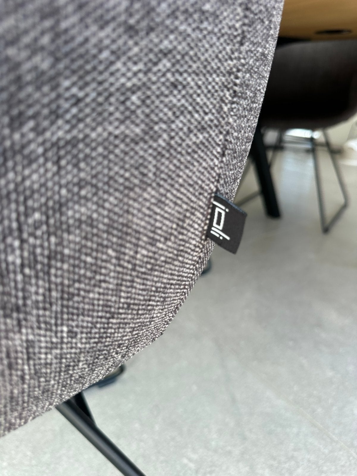 6 stoelen JOLI Chagall, Ophalen, Bruin, Zo goed als nieuw, Stof