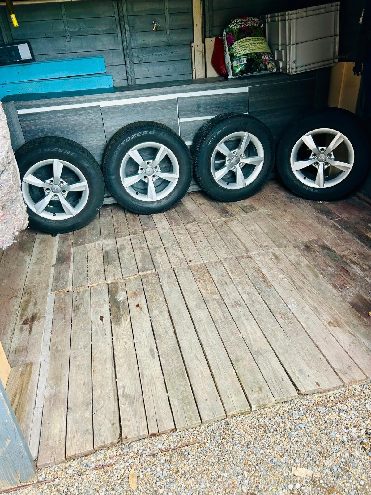 jantes 16' Audi + pneus hiver, Pneus hiver, 16 pouces, Véhicule de tourisme, Pneu(s)