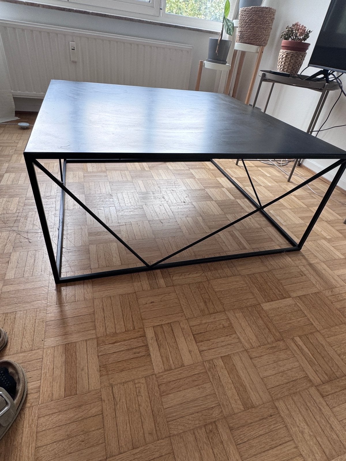 Table basse en metal noir, Maison & Meubles, Enlèvement ou Envoi, 50 à 100 cm, 50 à 100 cm, Métal