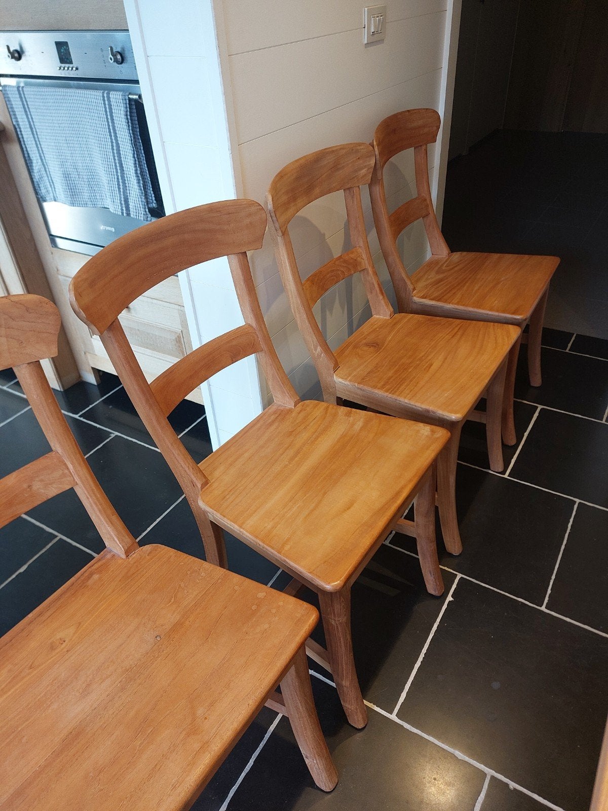 houten stoelen, Ophalen, Bruin, Zo goed als nieuw, Vier