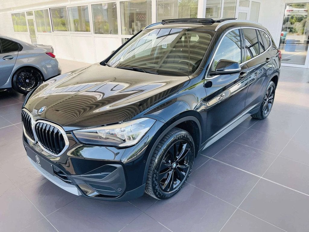 BMW X1 1.5iA * GARANTIE + TOIT PANO + CUIR + GPS *, Autos, Achat, Euro 6, Entreprise, 5 portes