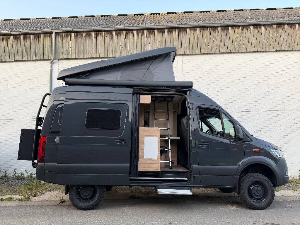 Mercedes Sprinter HYMER Grand Canyon S   4x4   GARANTIE 12M., Caravans en Kamperen, Mobilhomes, Automaat, Chemisch toilet, ESP - Contrôle de stabilité