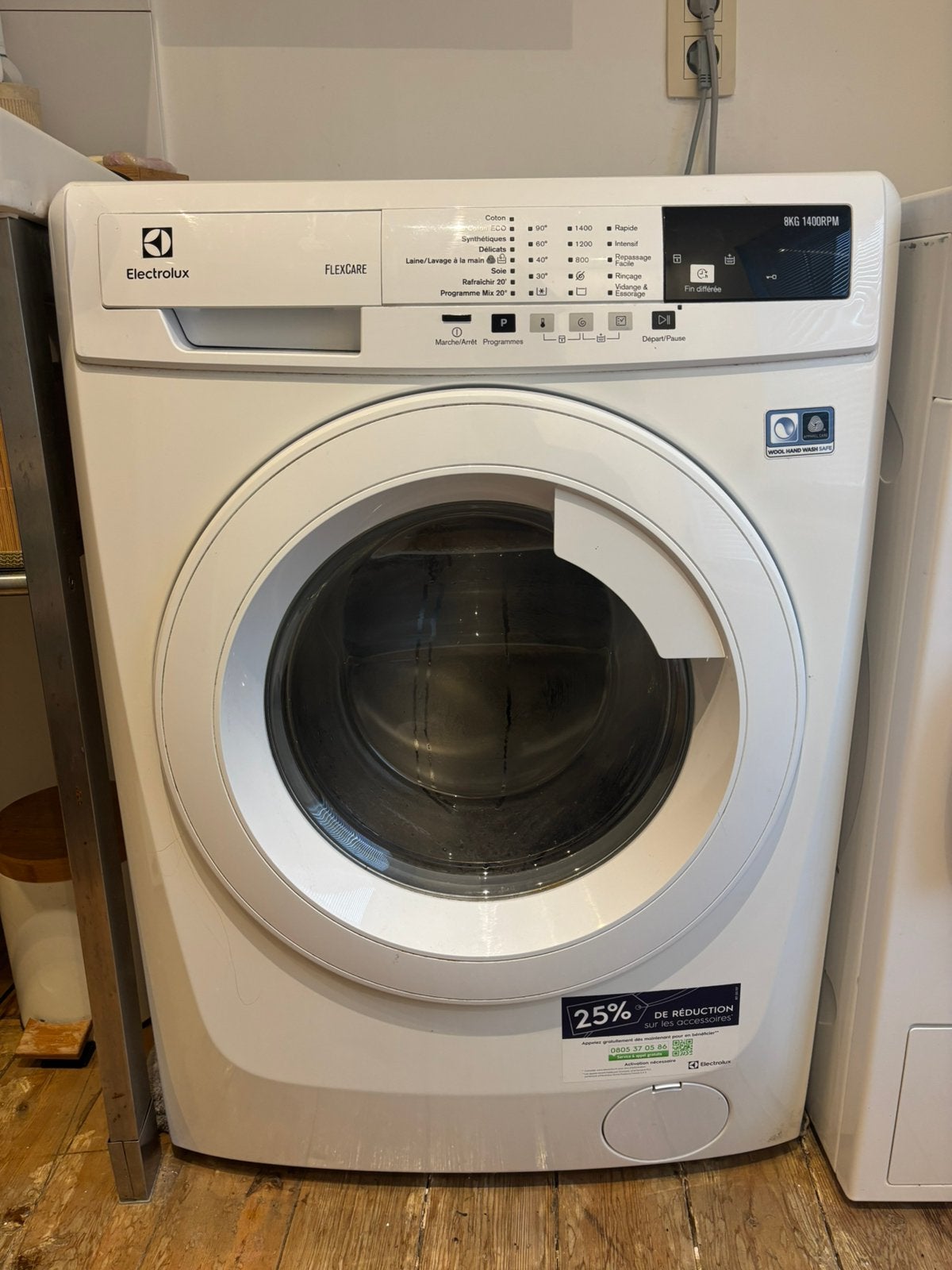 Wasmachine (wasmachine) Electrolux, Elektronische apparatuur, Ophalen, 1200 tot 1600 toeren, Minder dan 85 cm, 8 tot 10 kg
